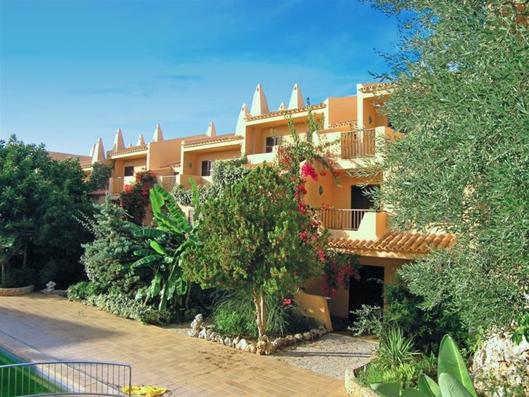 Bahia Park Hotel Cala En Porter  Bagian luar foto